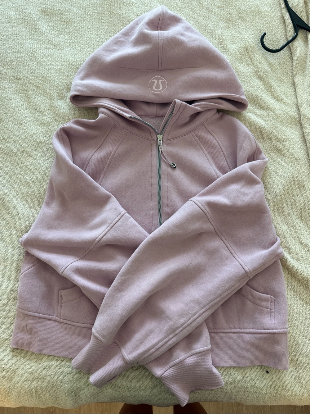 Lululemon RARE scuba half zip hoodie